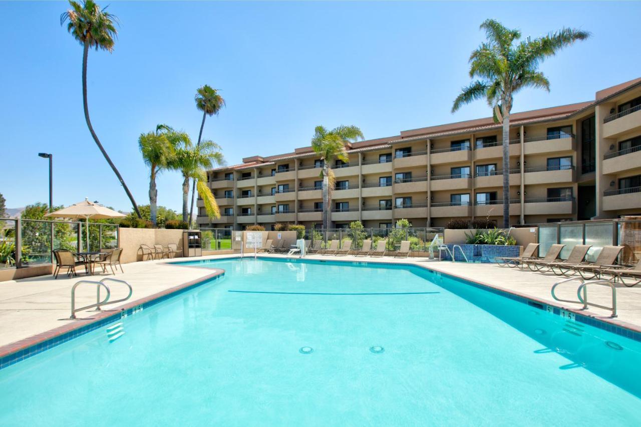 Holiday Inn & Suites Santa Maria By Ihg Exterior photo